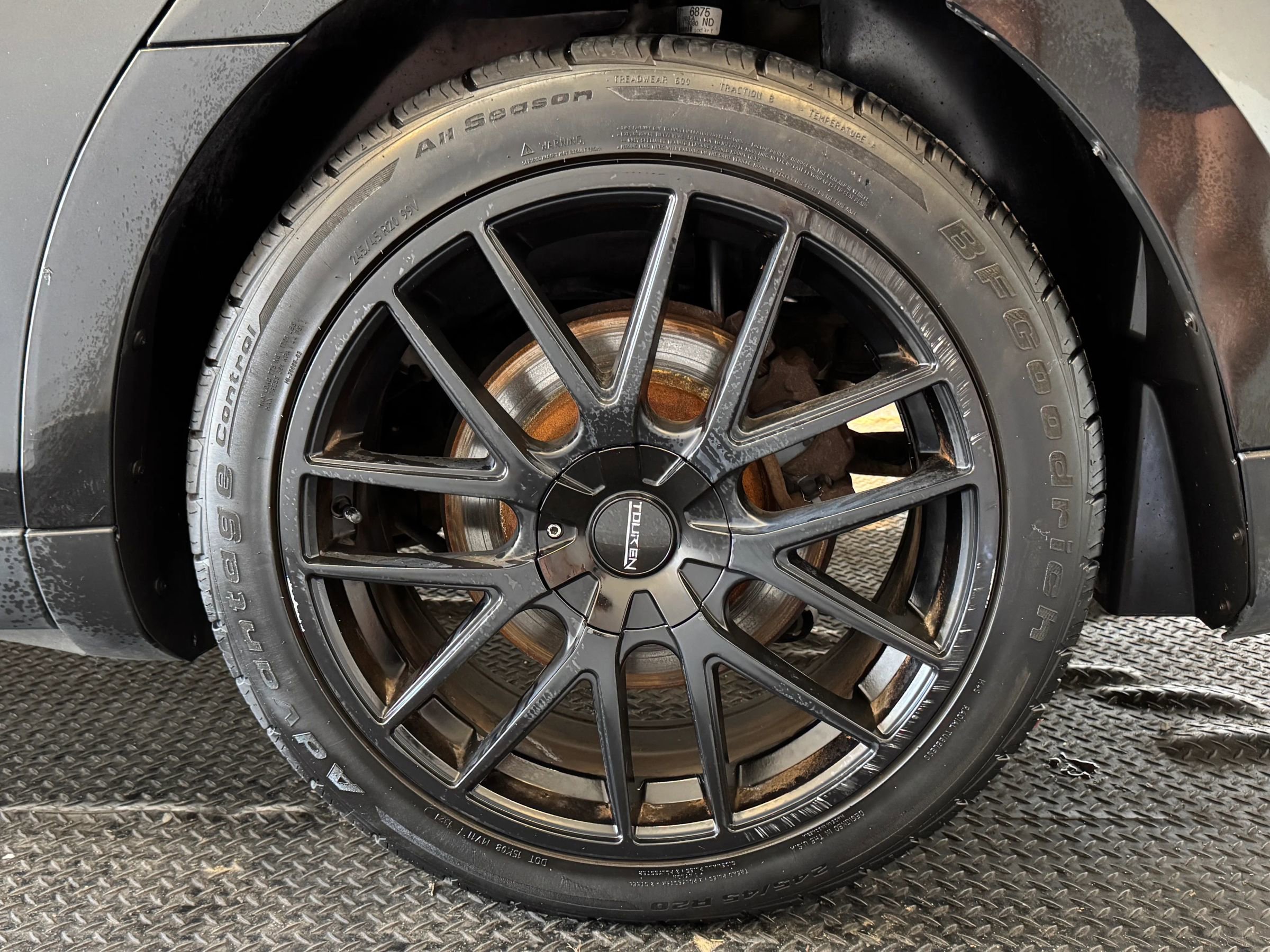 Used 2013 Ford Taurus Limited image 10