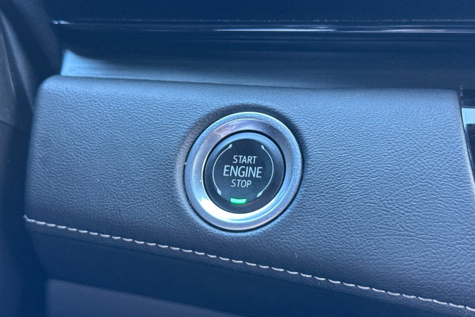 Certified 2024 Cadillac Escalade Sport image 31