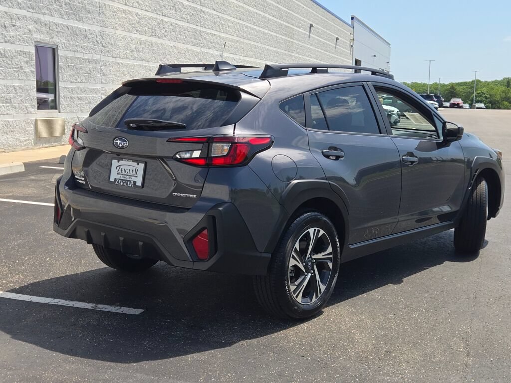 Certified 2025 Subaru Crosstrek 2.0i Premium AWD/4WD image 10