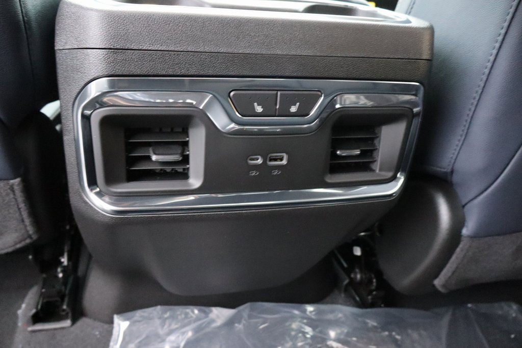 New 2026 Chevrolet Silverado 3500 High Country w/ Technology Package image 23