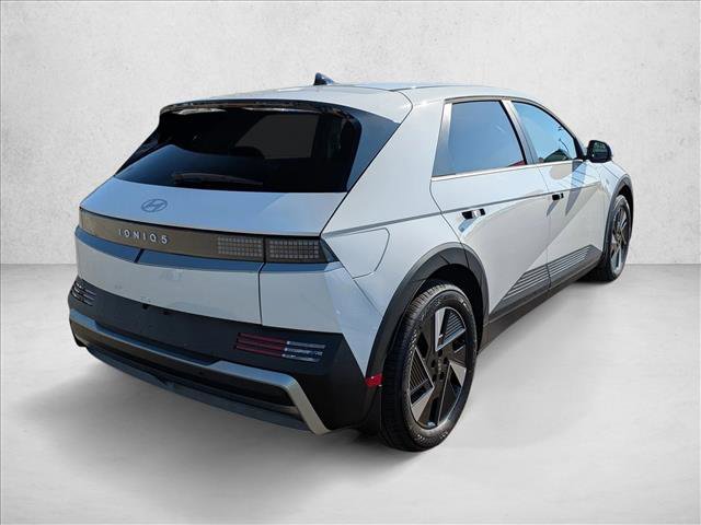 New 2026 Hyundai Ioniq 5 SE video 2