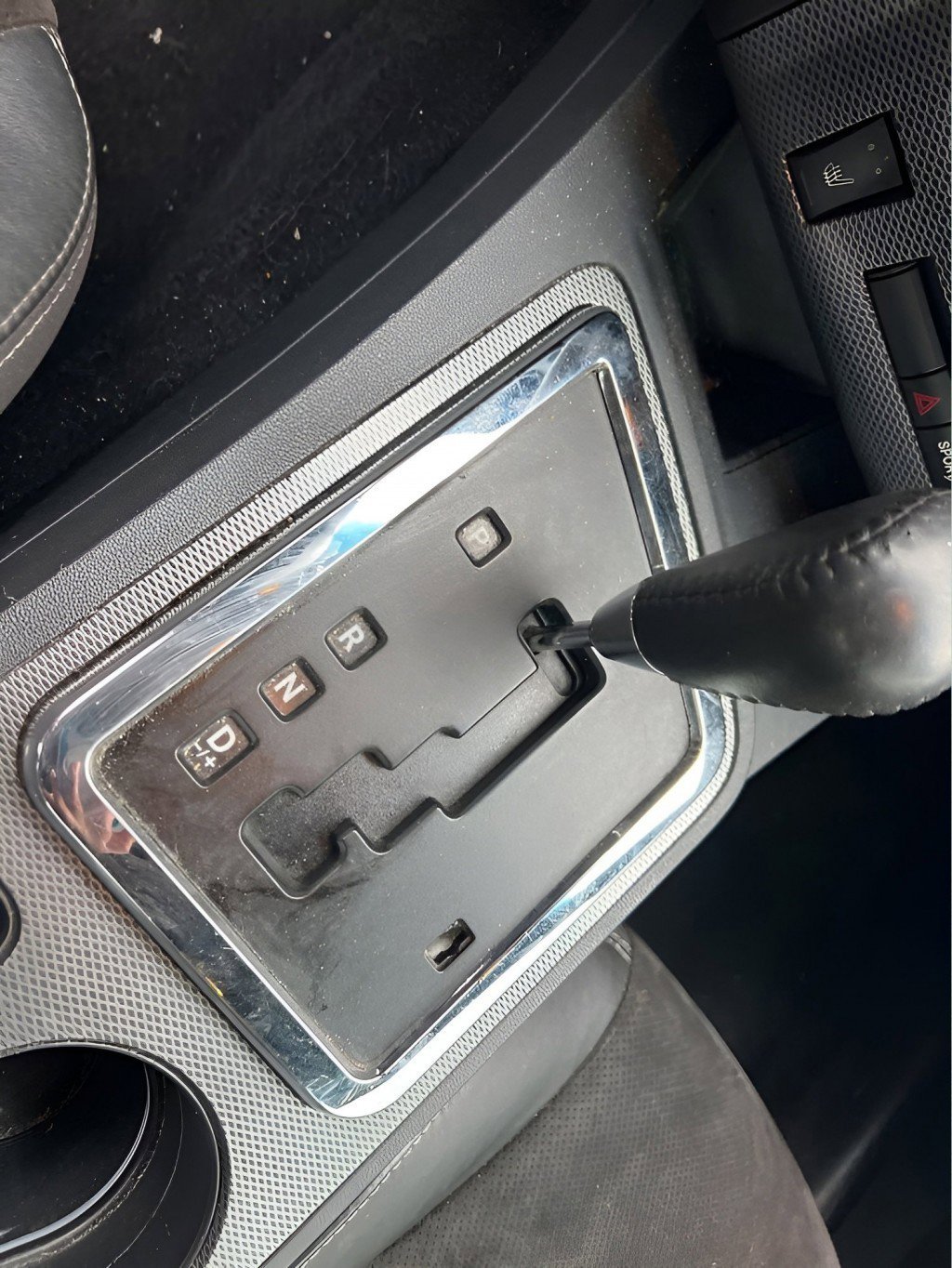 Used 2014 Dodge Challenger R/T RWD image 23