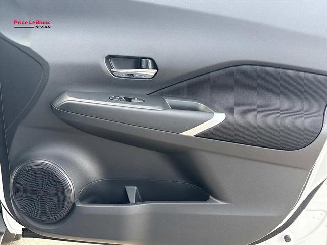 Used 2024 Nissan Kicks SV FWD image 13