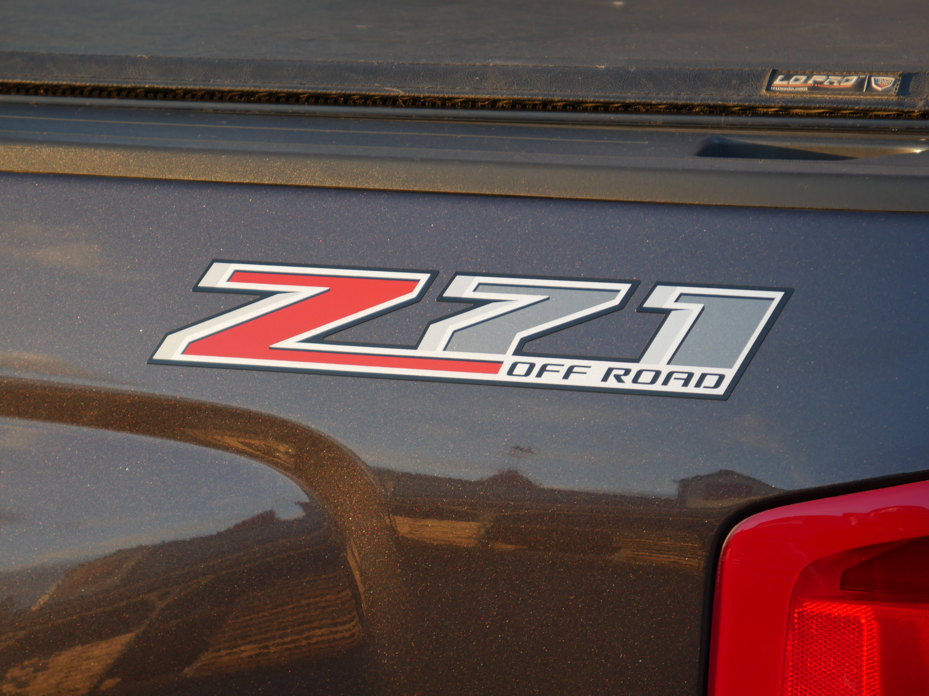 Used 2016 Chevrolet Silverado 1500 LTZ Z71 w/ LTZ Plus Package image 19