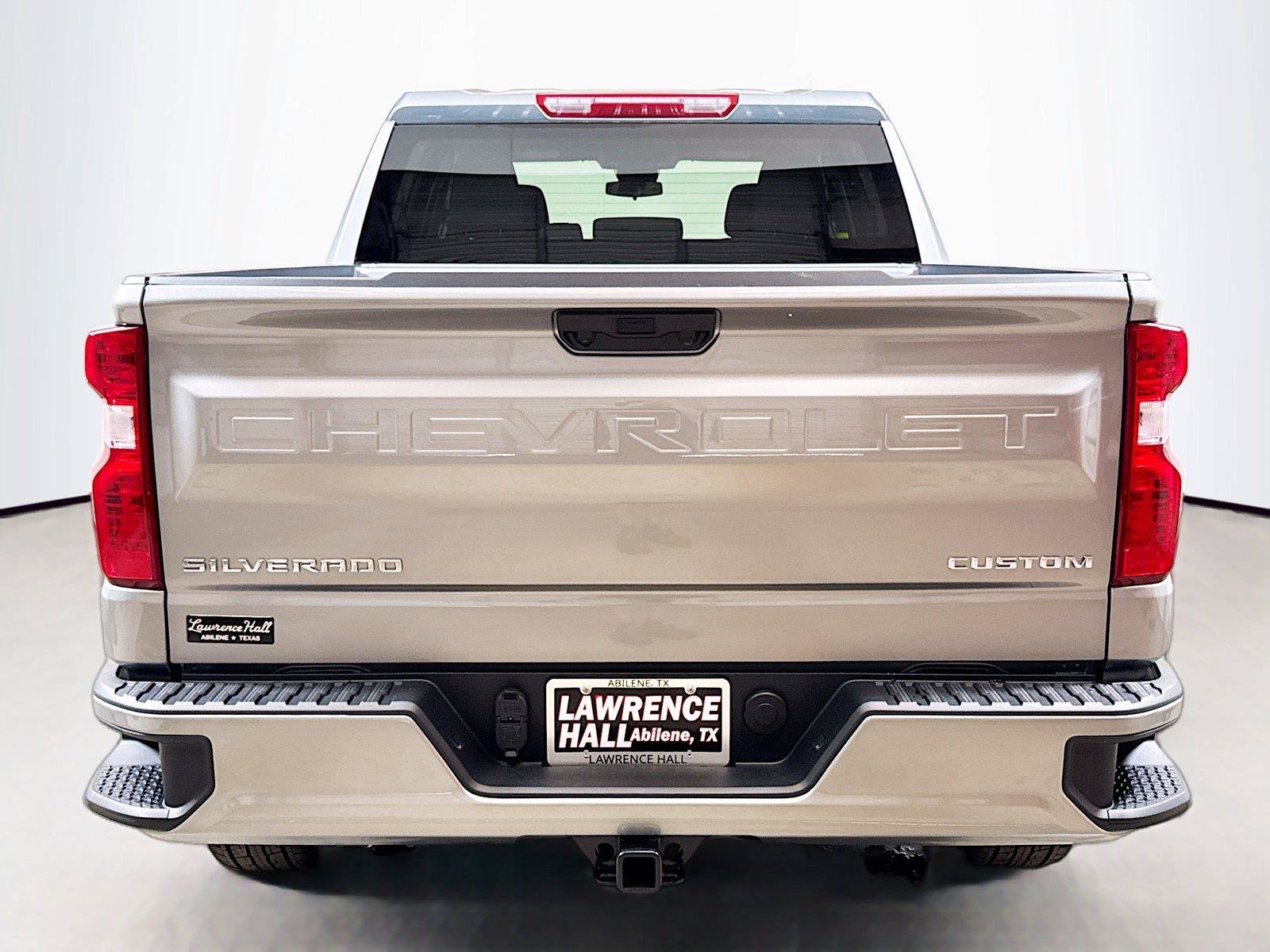 New 2026 Chevrolet Silverado 1500 Custom RWD image 4