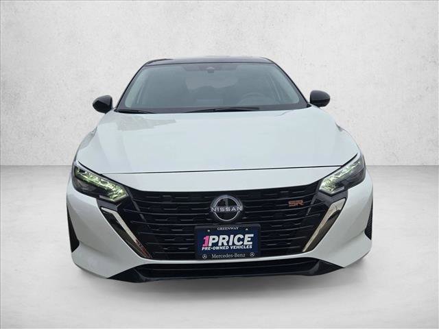 Used 2025 Nissan Sentra SR w/ SR Premium Package FWD image 2