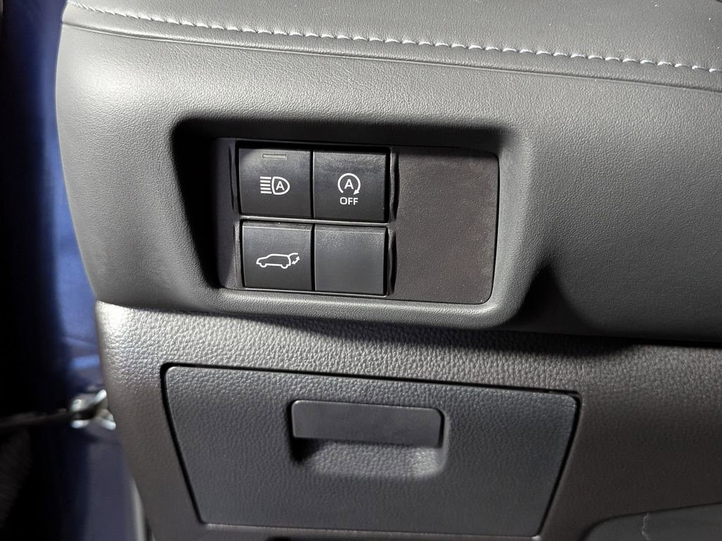 Used 2024 Toyota Highlander XSE image 41