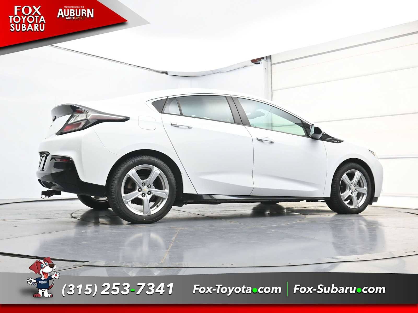 Used 2017 Chevrolet Volt LT w/ Comfort Package FWD image 21
