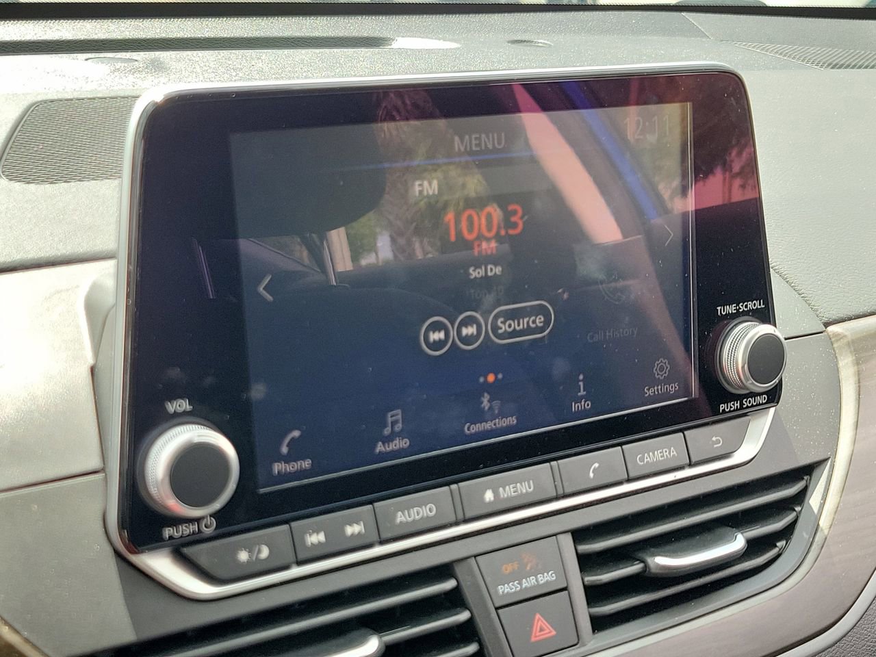 Used 2025 Nissan Altima 2.5 SV image 23