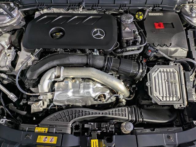 Used 2026 Mercedes-Benz GLB 250 image 25
