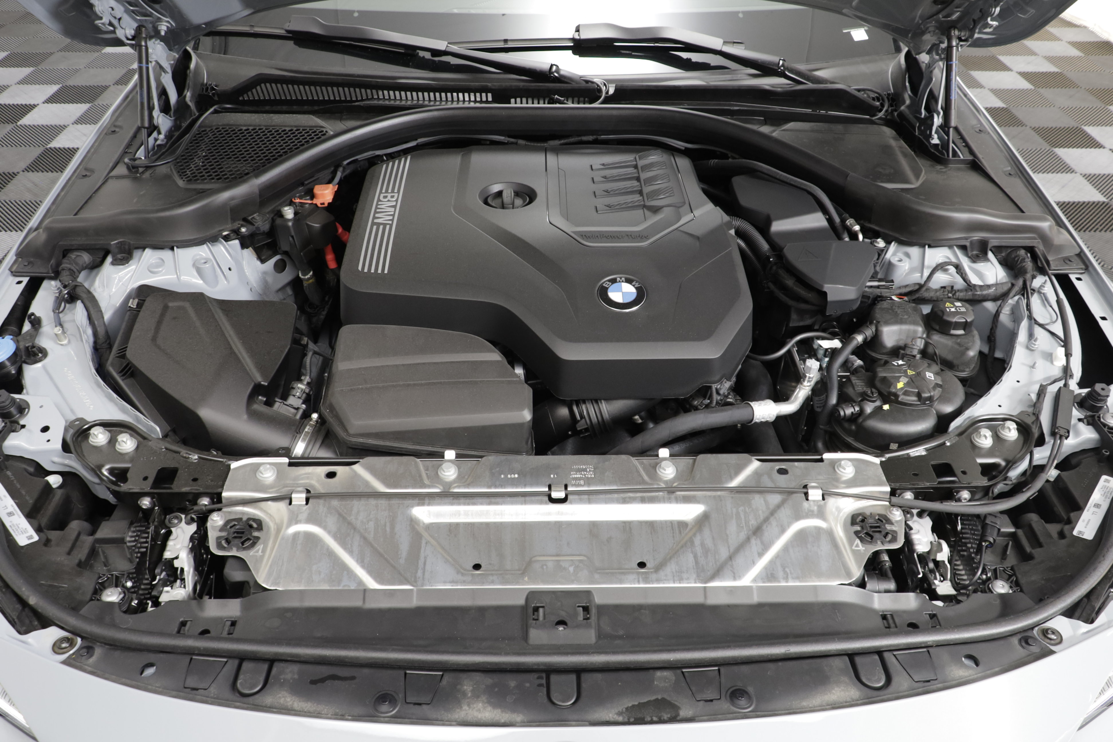 New 2026 BMW 230i xDrive Coupe w/ Premium Package AWD/4WD image 25