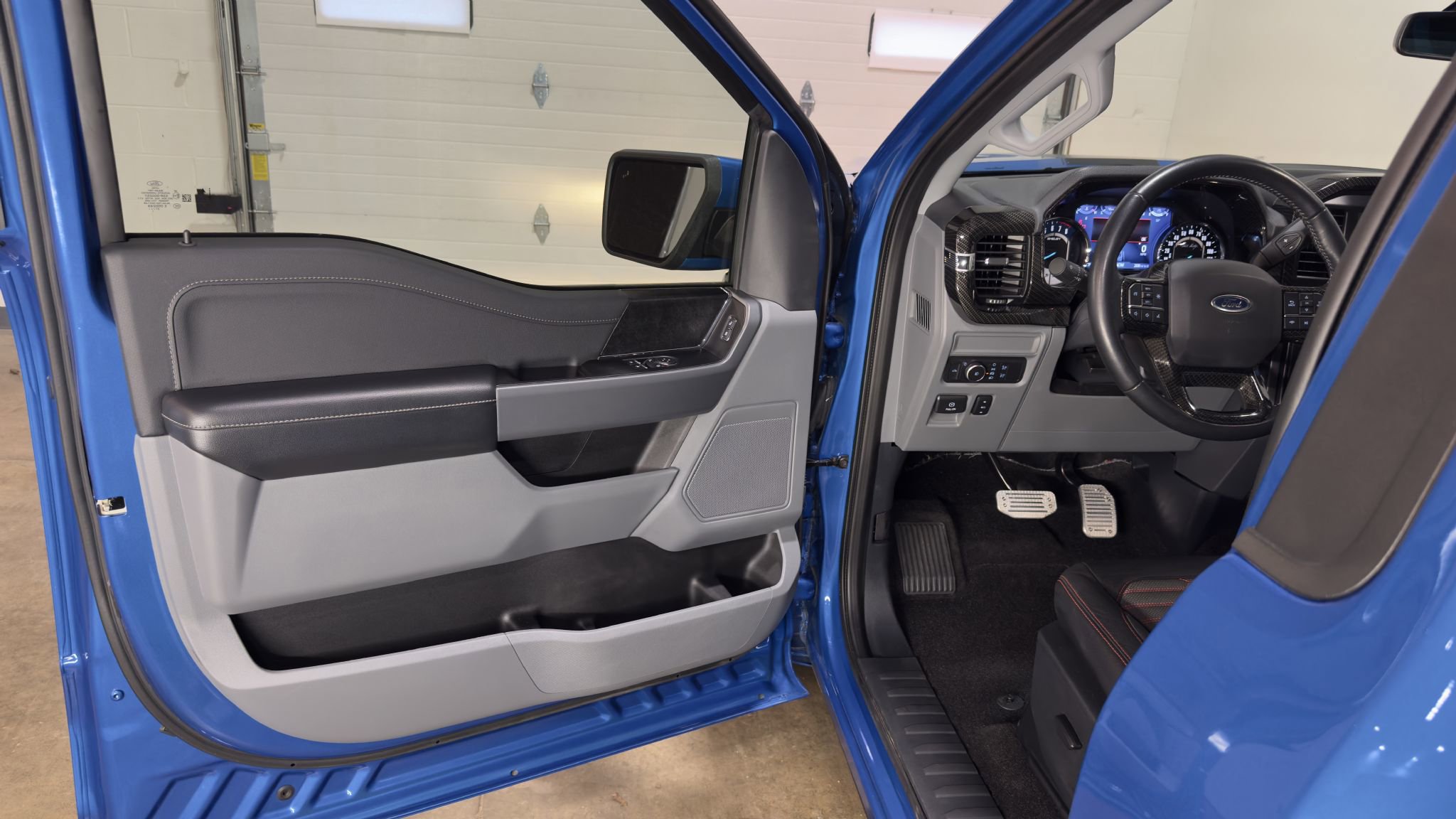 Used 2021 Ford F150 XLT w/ Equipment Group 301A Mid image 49