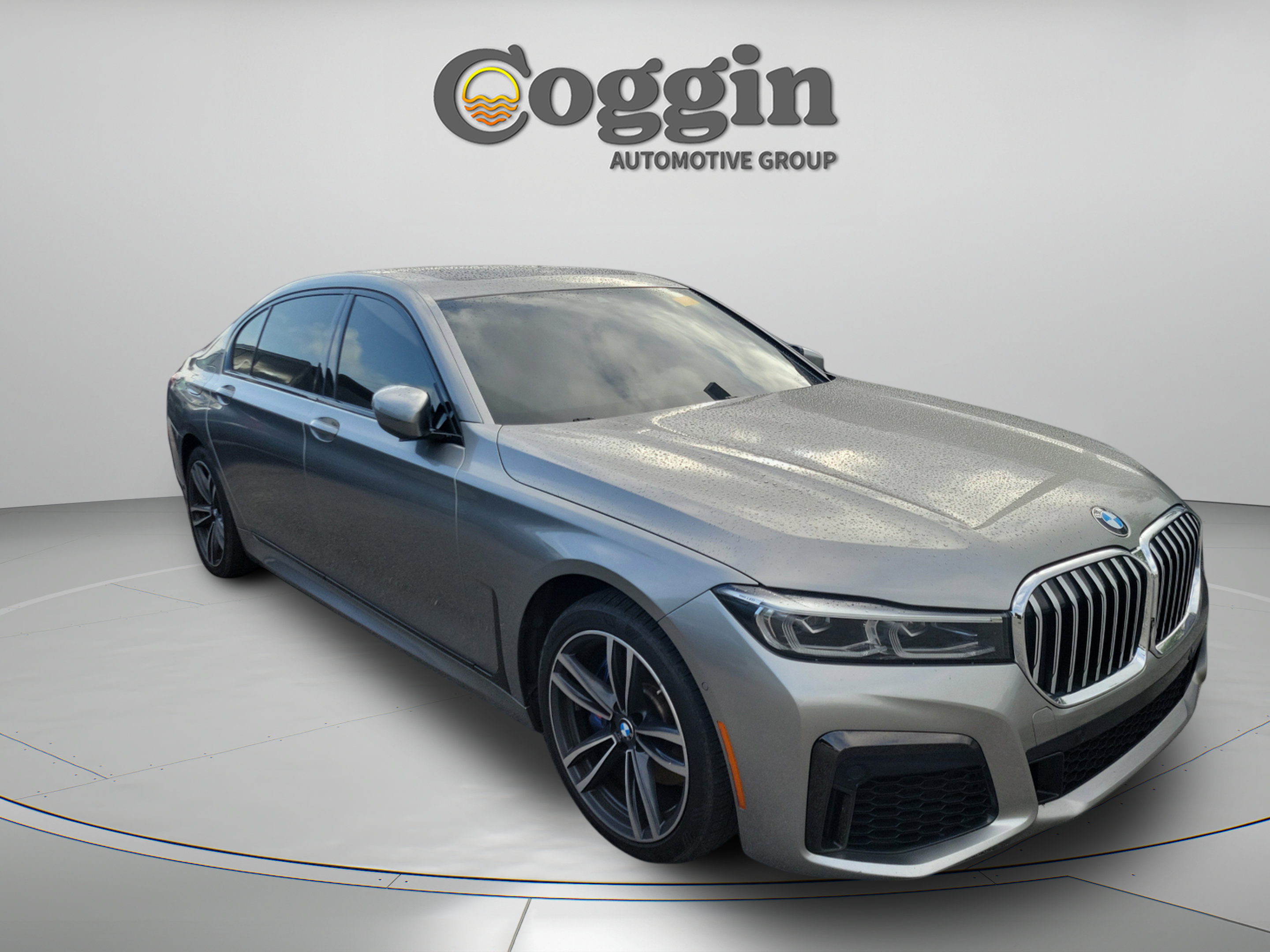 Used 2020 BMW 740i xDrive w/ M Sport Package AWD/4WD image 9