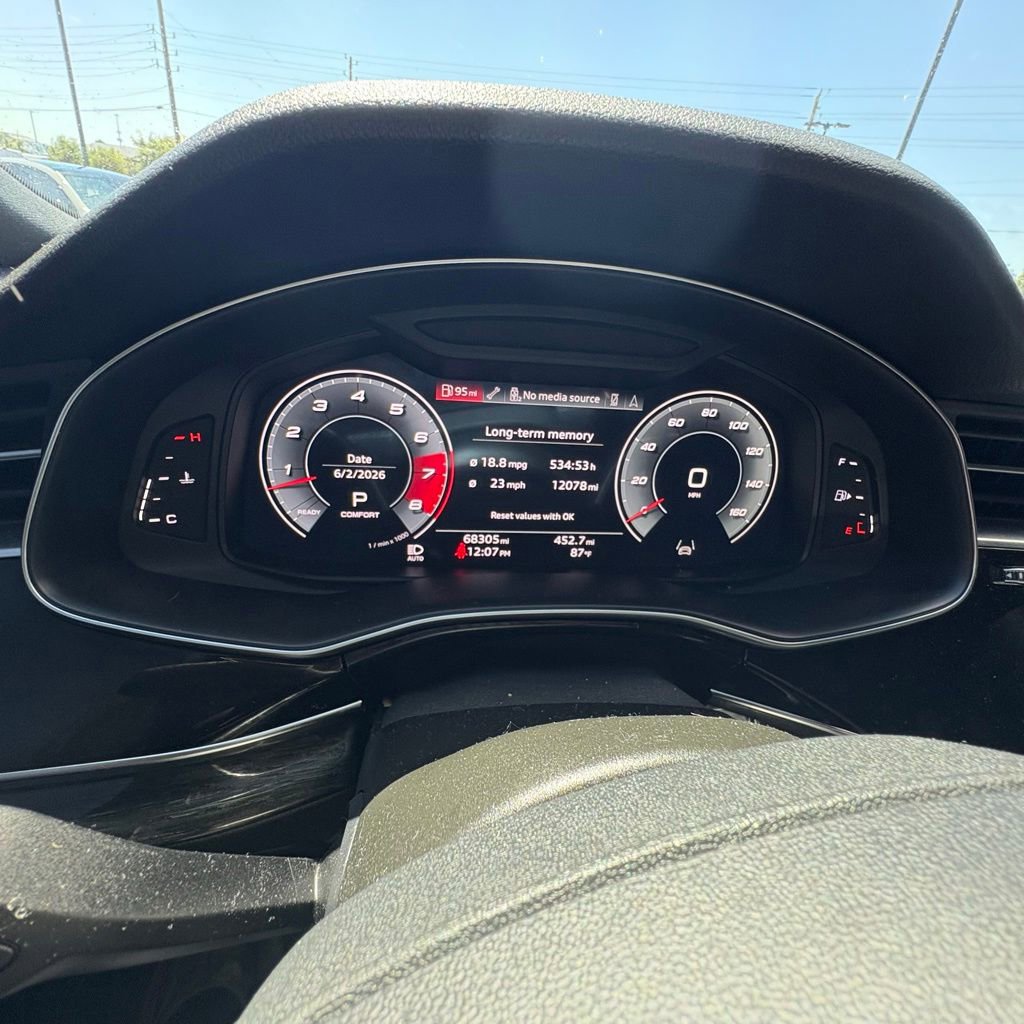 Used 2021 Audi Q8 Premium Plus w/ Premium Plus Package AWD/4WD image 12
