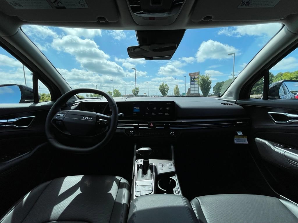 New 2026 Kia Sportage EX w/ EX Panorama Roof Package FWD image 29