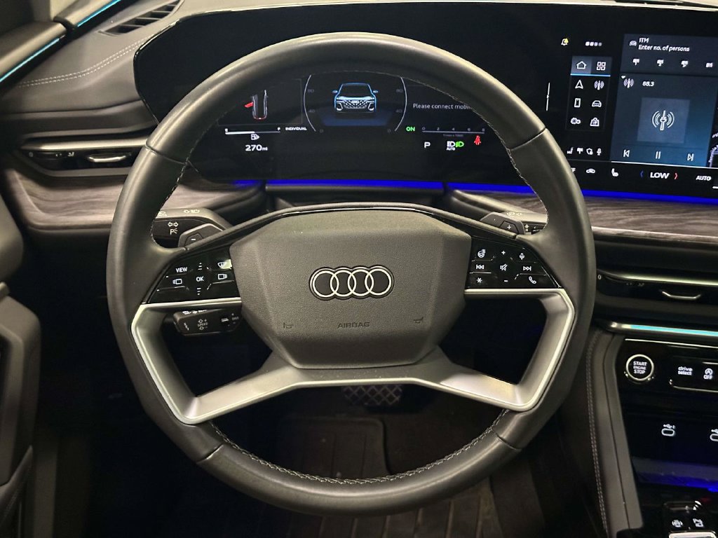 Used 2025 Audi Q5 Premium Plus w/ Premium Plus AWD/4WD image 16