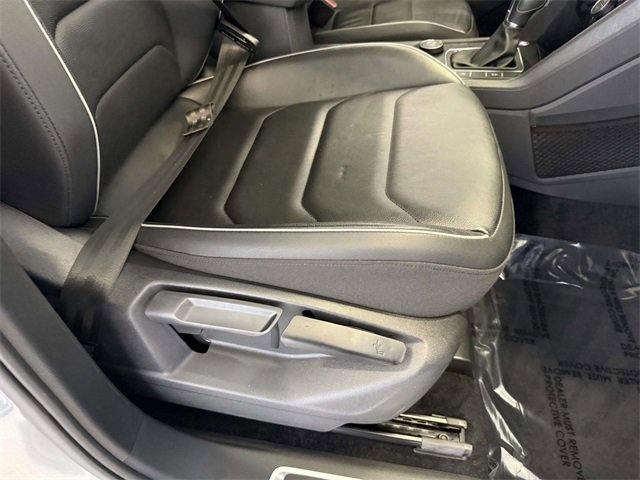 Used 2019 Volkswagen Tiguan S image 15