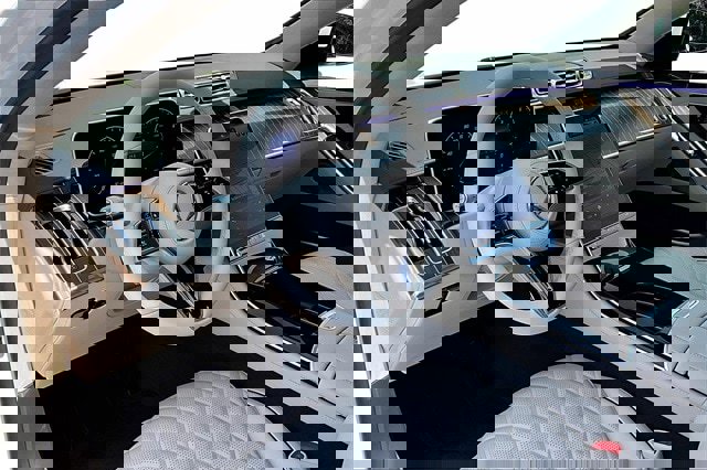 New 2025 Mercedes-Benz S 580 4MATIC Sedan image 8