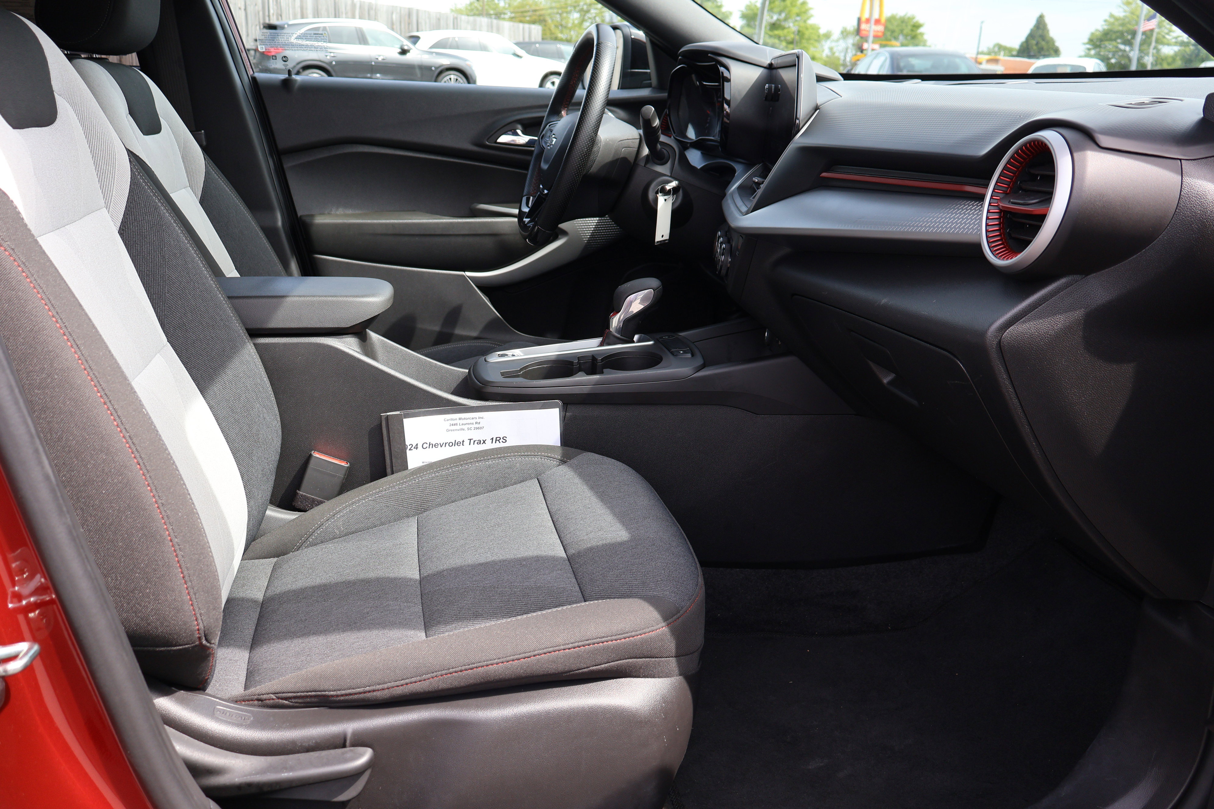 Used 2024 Chevrolet Trax RS w/ Driver Confidence Package image 27