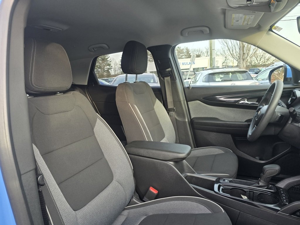 Used 2024 Chevrolet TrailBlazer LT w/ Driver Confidence Package image 12