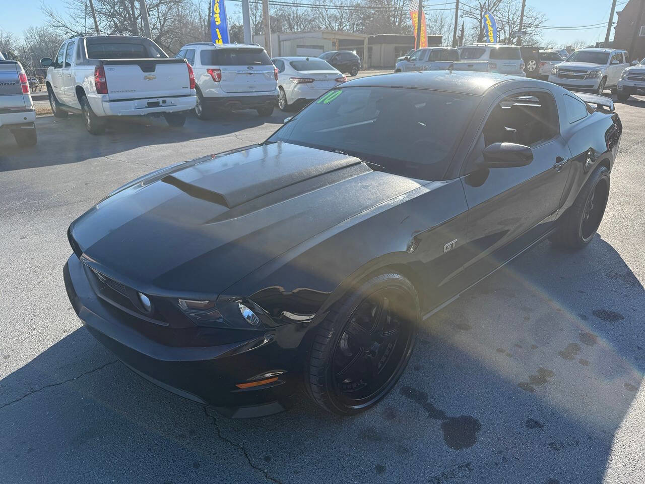 Used 2010 Ford Mustang GT Premium image 8