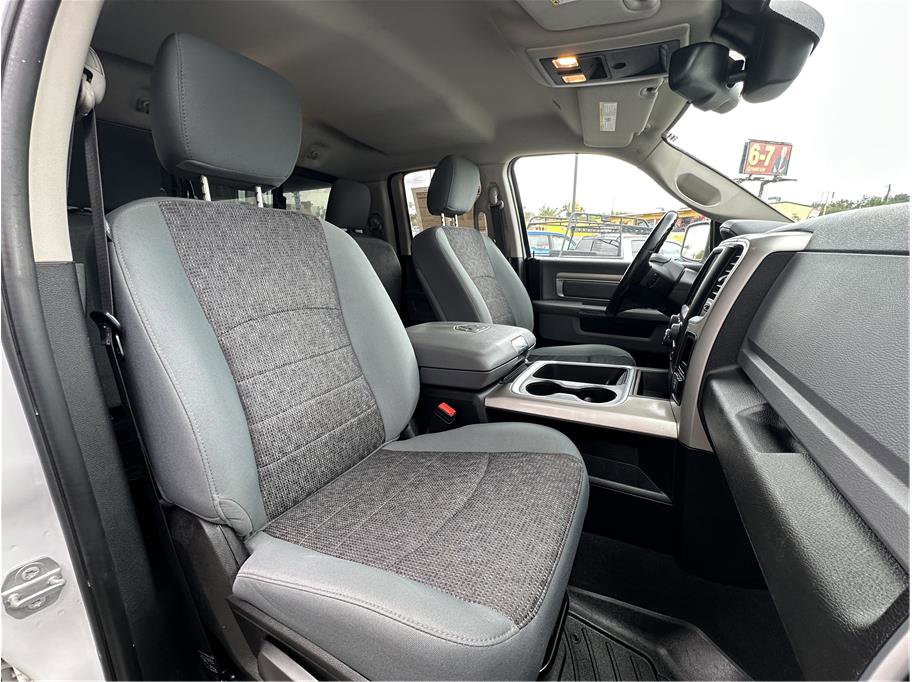 Used 2020 RAM 1500 Classic Warlock w/ Luxury Group AWD/4WD image 15