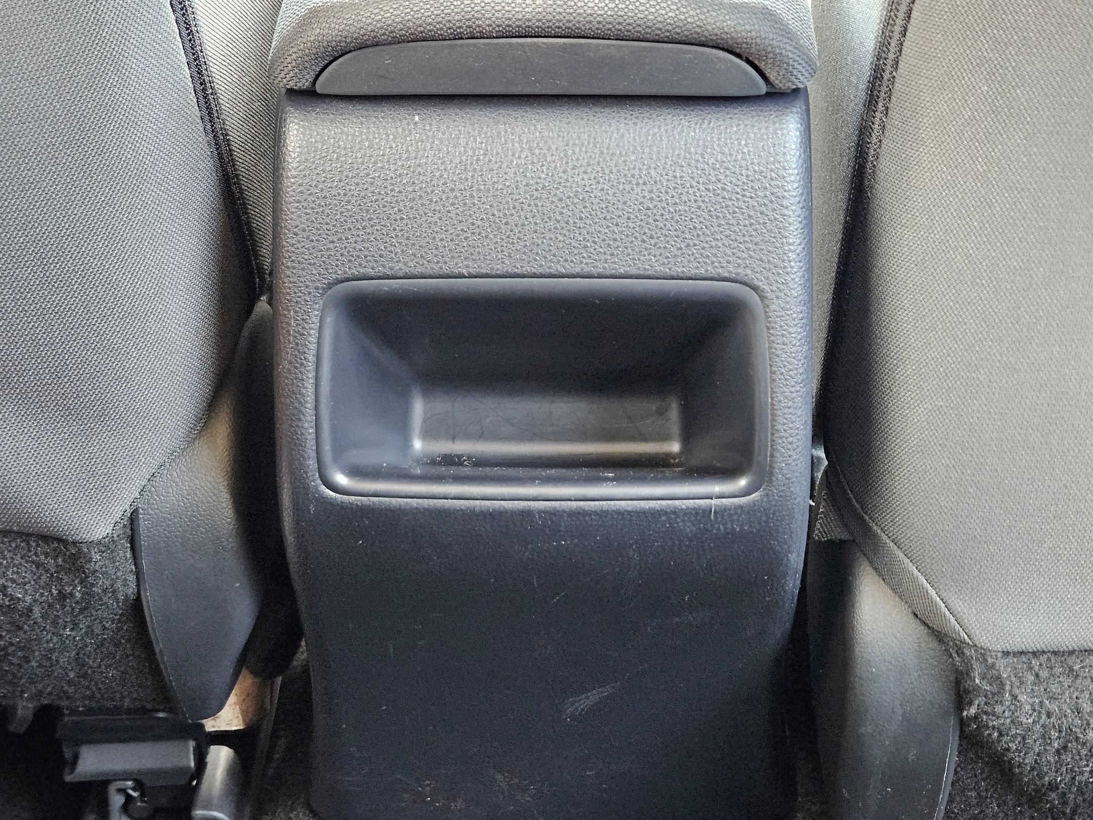 Used 2022 Toyota Corolla LE FWD image 27