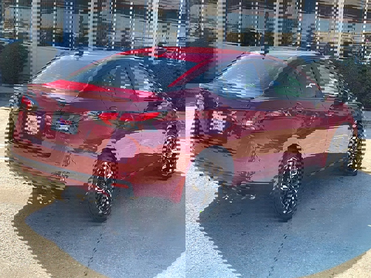 New 2025 Nissan Versa SR w/ Trunk Package image 5