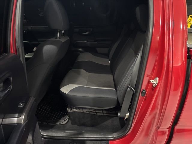Used 2020 Toyota Tacoma TRD Off-Road w/ Technology Package image 22
