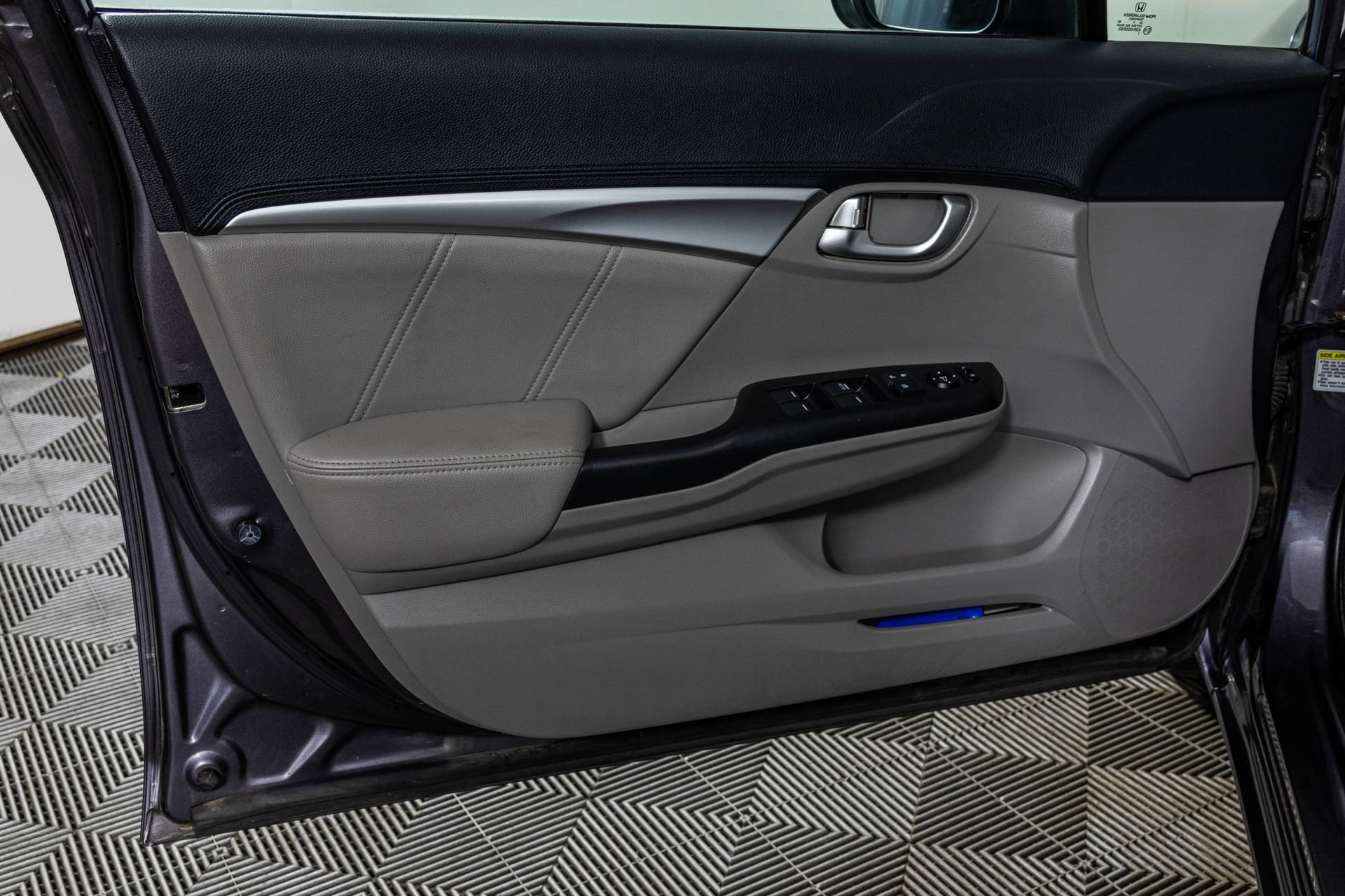 Used 2014 Honda Civic EX-L image 34