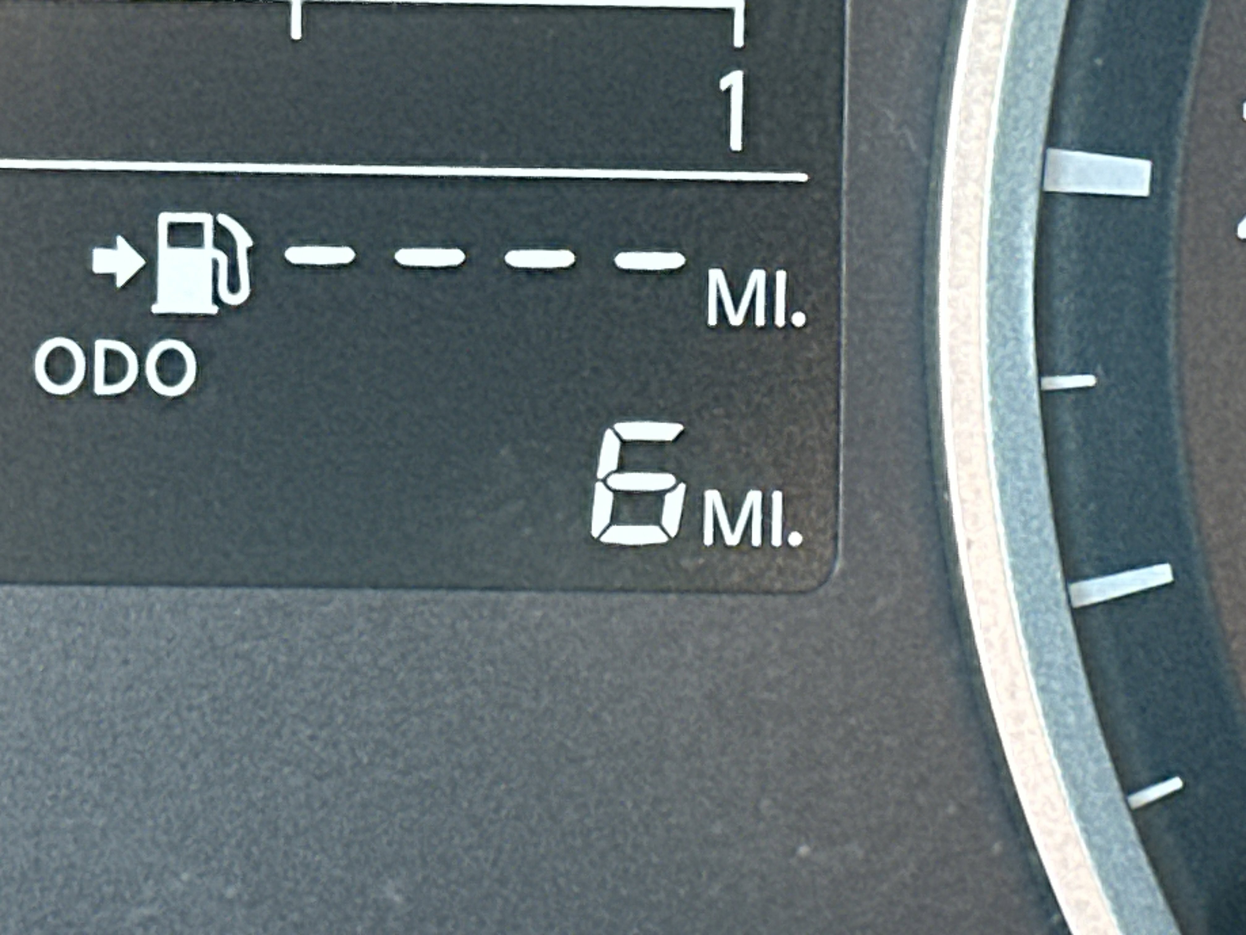 New 2025 Nissan Versa S w/ Trunk Package image 27