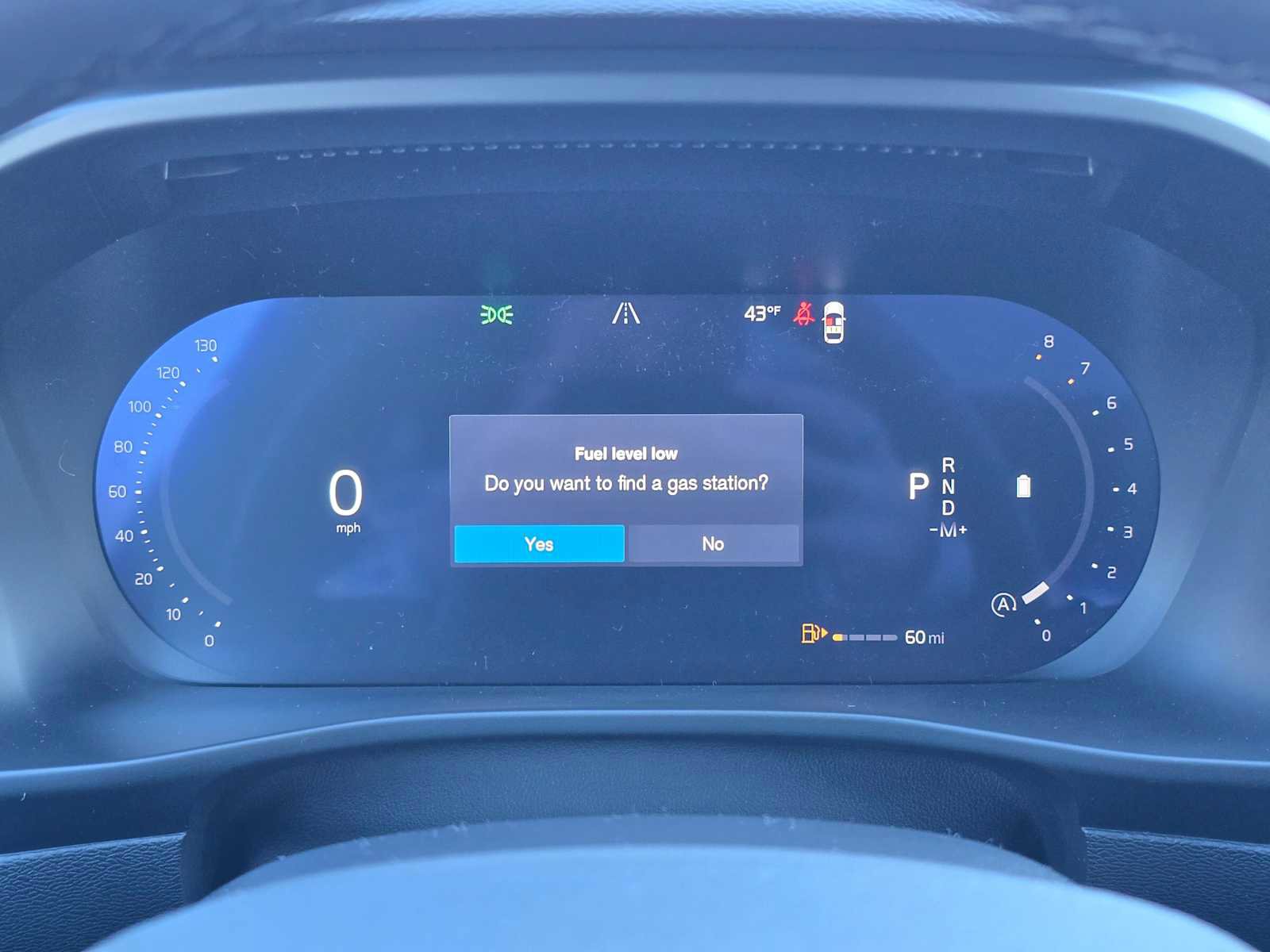 New 2026 Volvo XC40 B5 Core w/ Climate Package image 25