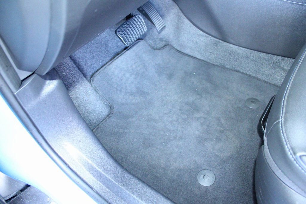 Used 2025 Buick Envista Sport Touring w/ Convenience II Package image 24