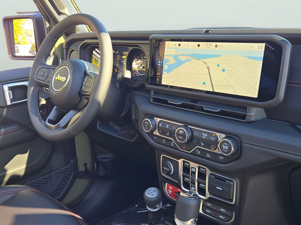New 2027 Jeep Wrangler Unlimited Rubicon AWD/4WD image 8
