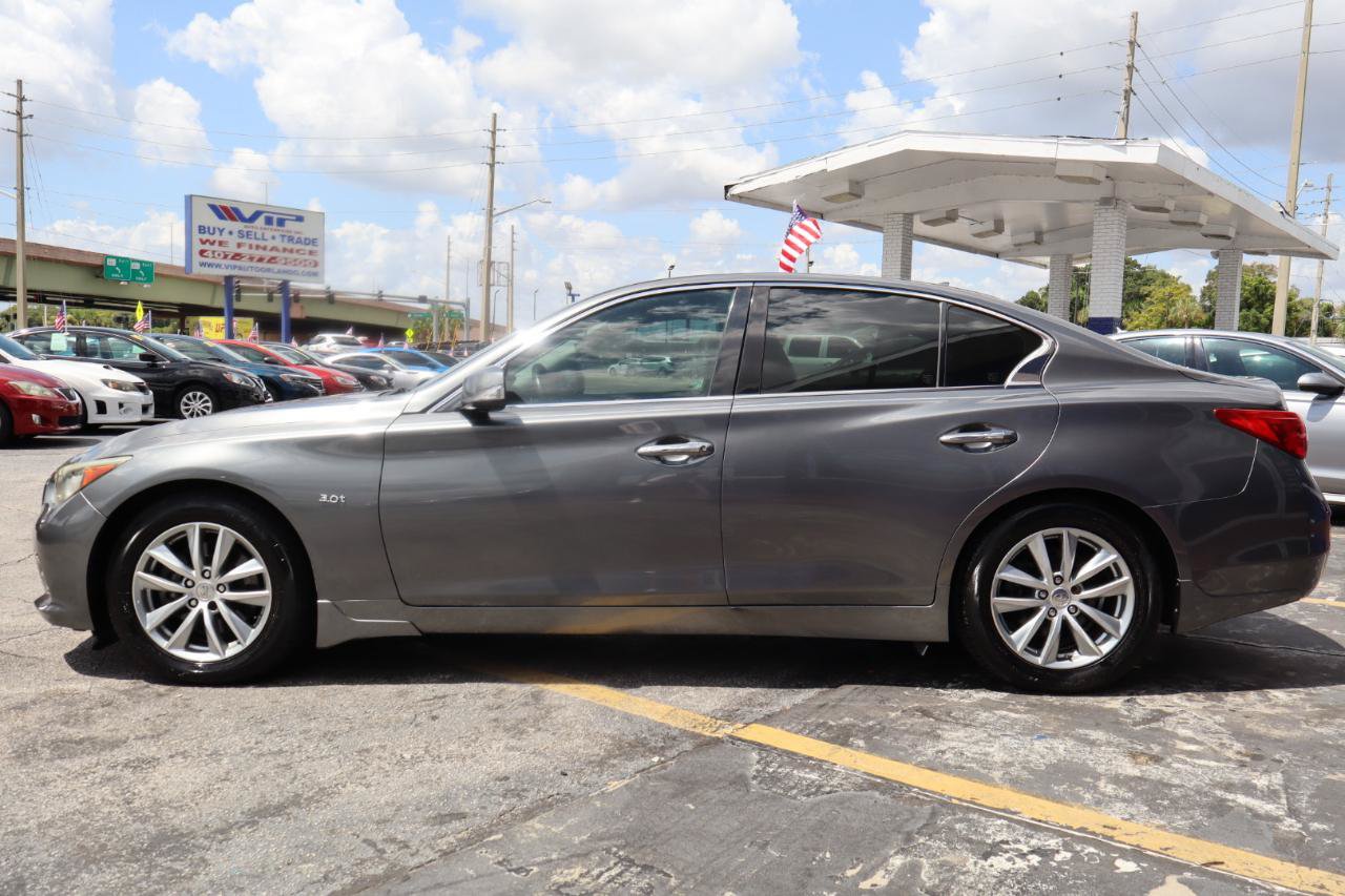 Used 2016 INFINITI Q50 3.0t Premium w/ 3.0T Premium Plus Package RWD image 8