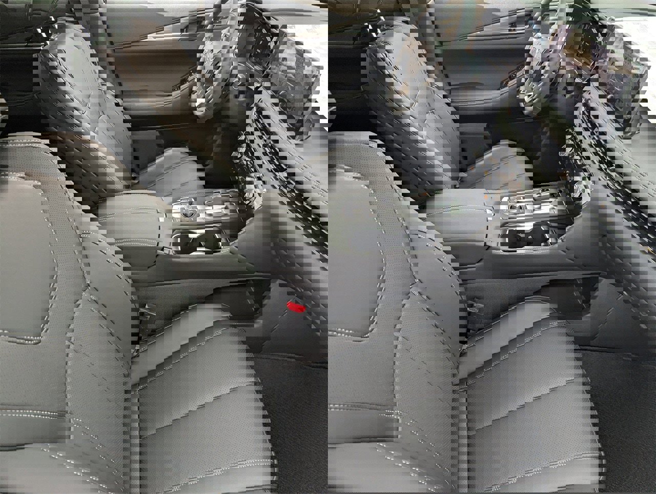 New 2026 INFINITI QX60 Luxe w/ Family Package image 29