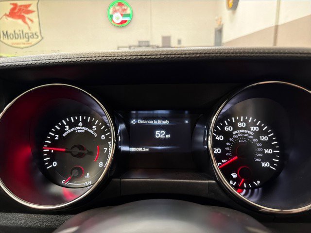 Used 2017 Ford Mustang Coupe image 20