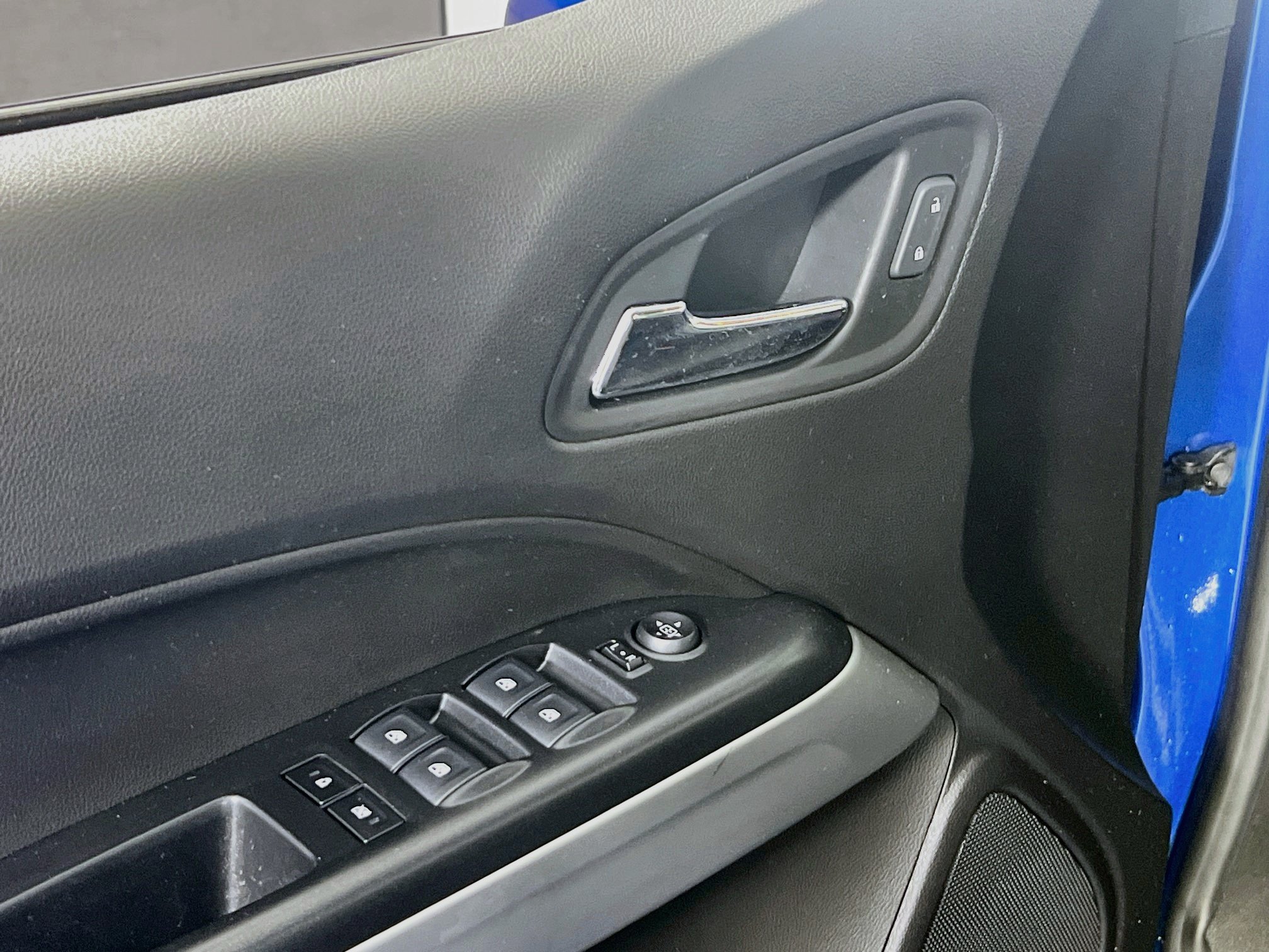 Used 2021 Chevrolet Colorado LT w/ LT Convenience Package AWD/4WD image 17