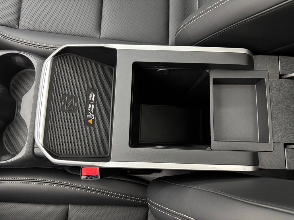 New 2026 GMC Terrain Elevation w/ Elevation Premium Package image 32