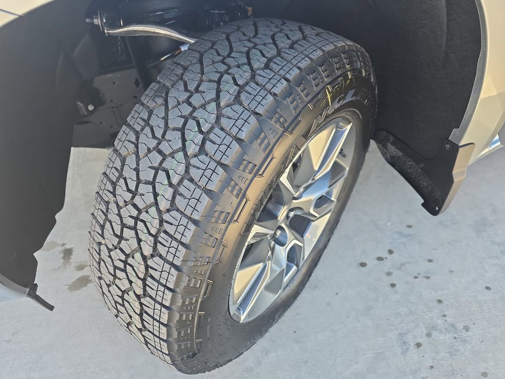 New 2026 Chevrolet Silverado 1500 LT w/ All Star Edition Plus image 31