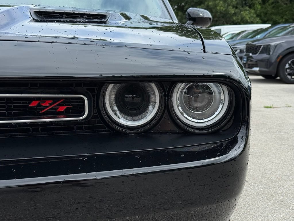 Used 2018 Dodge Challenger R/T w/ Sound Group RWD image 4