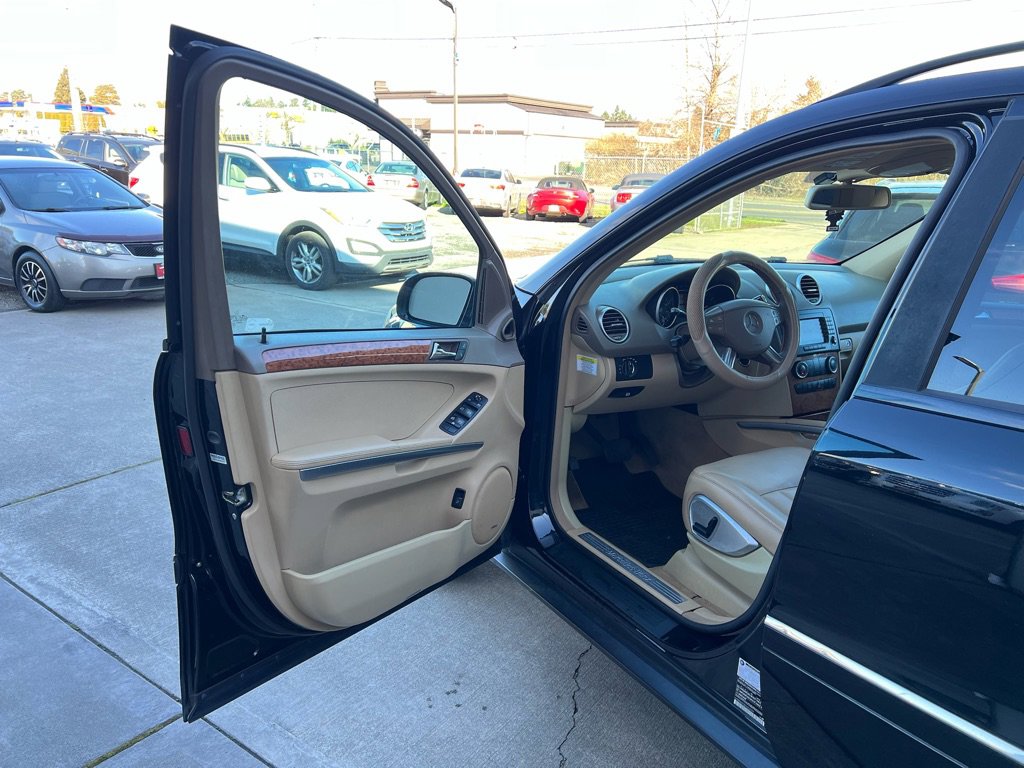 Used 2008 Mercedes-Benz ML 350 4MATIC image 9