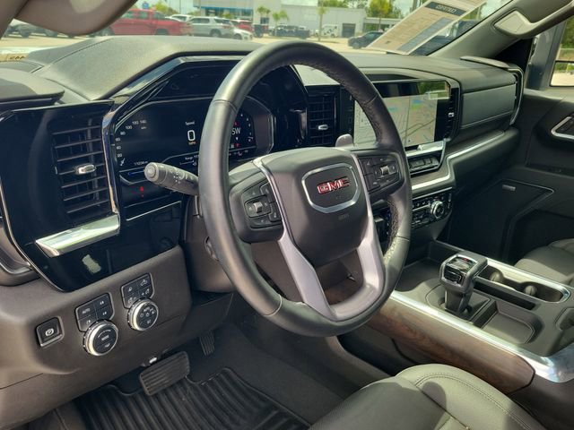Certified 2025 GMC Sierra 1500 SLT w/ SLT Premium Plus Package AWD/4WD image 18