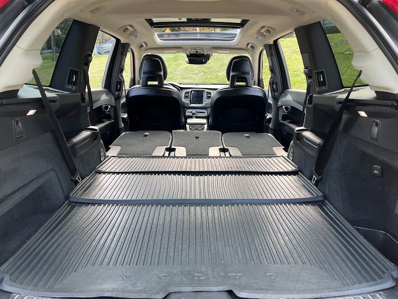 Used 2018 Volvo XC90 T6 Momentum w/ Convenience Package image 47