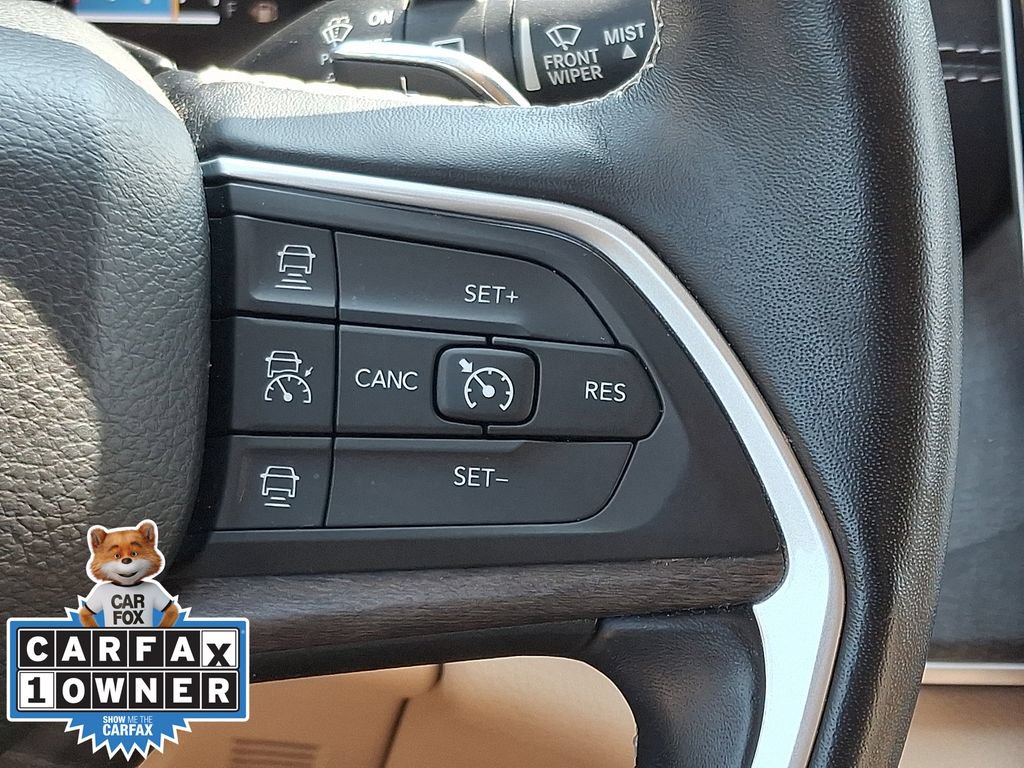 Used 2022 Jeep Grand Cherokee L Limited AWD/4WD image 25