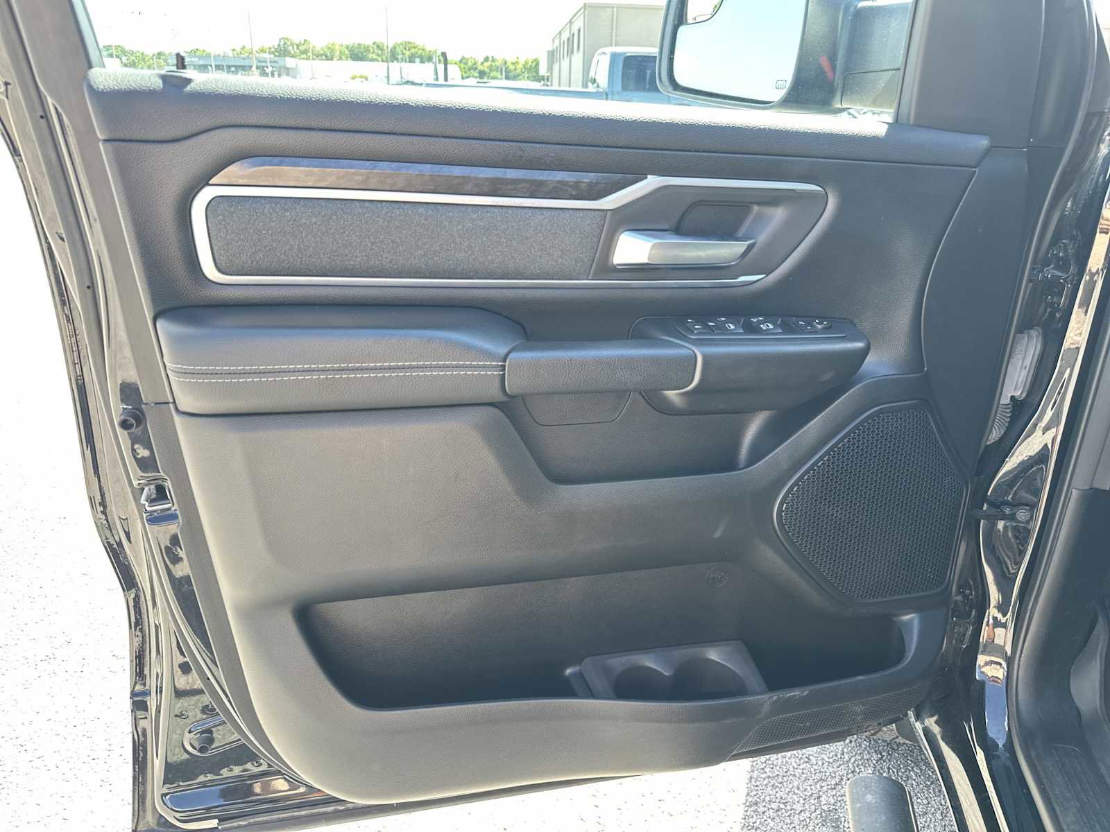 Used 2021 RAM 1500 Big Horn AWD/4WD image 16