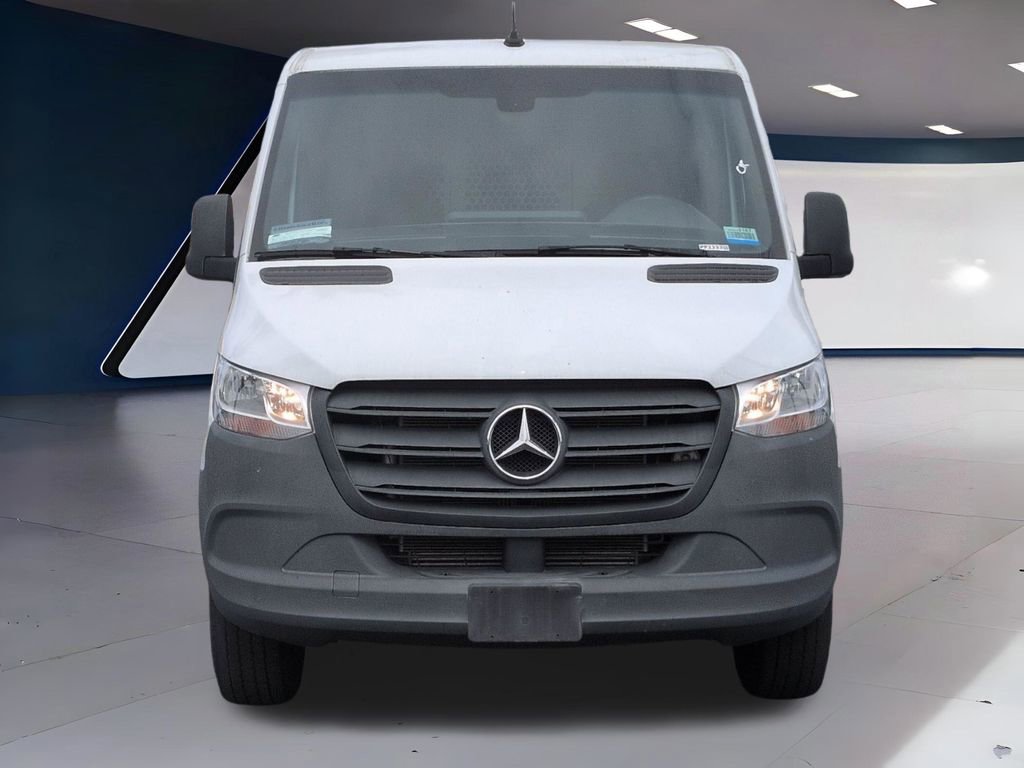 Used 2023 Mercedes-Benz Sprinter 144 Cargo image 7