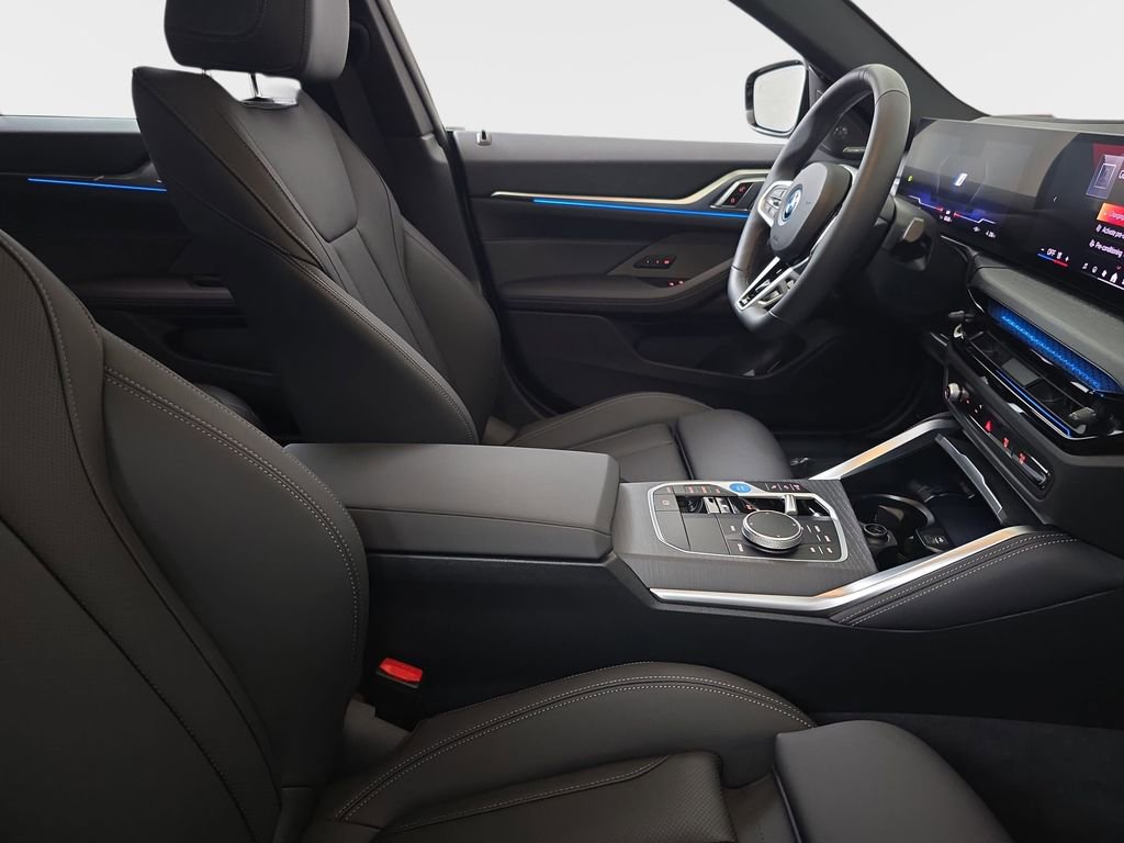 Used 2025 BMW i4 xDrive40i w/ M Sport Package image 10