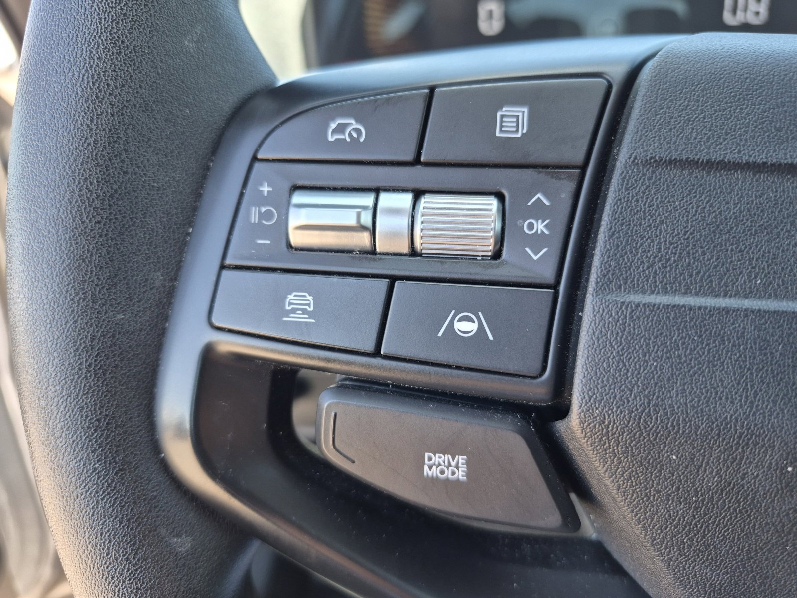 Used 2025 Kia K4 FWD image 25