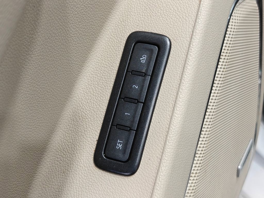 Used 2019 GMC Yukon Denali w/ Open Road Package image 59